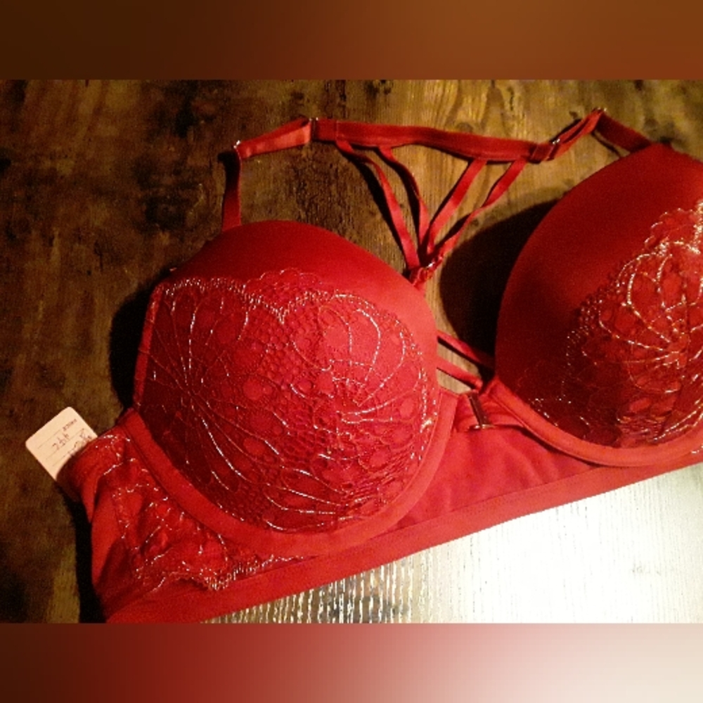 NWOT 44C CACIQUE Red Push Up Sexy Strappy Underwire Bra Front Closure - Picture 4 of 8